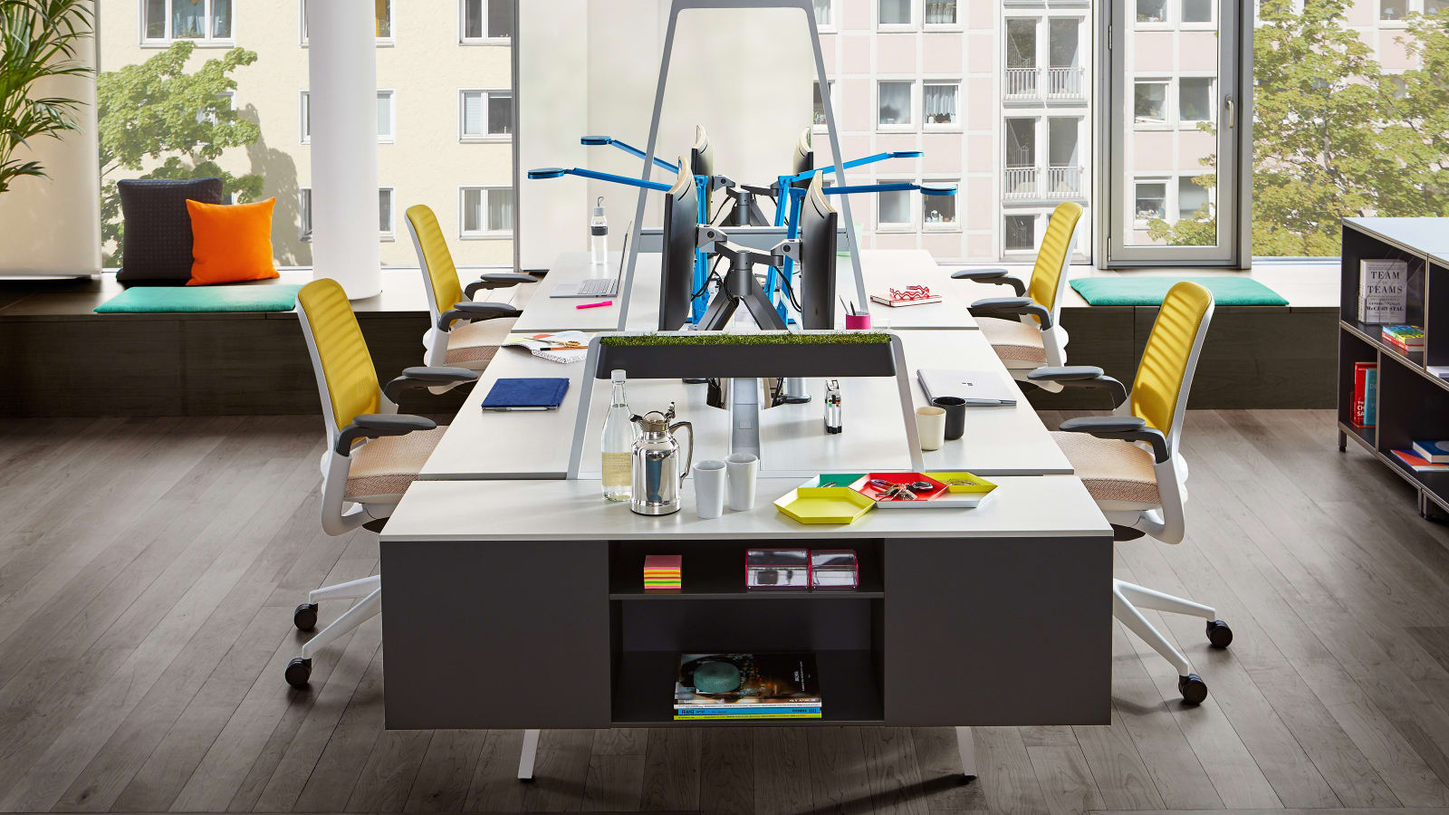 Bivi Desk System